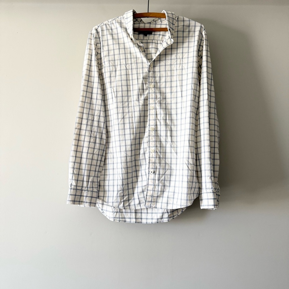 Express Men’s Performance Long Sleeve Slim Plaid Button-Down Shirt M